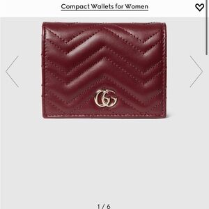Gucci marmont wallet in red